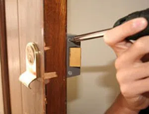 Locksmith Store Palo Alto, CA 650-946-3422 - change-locks-service